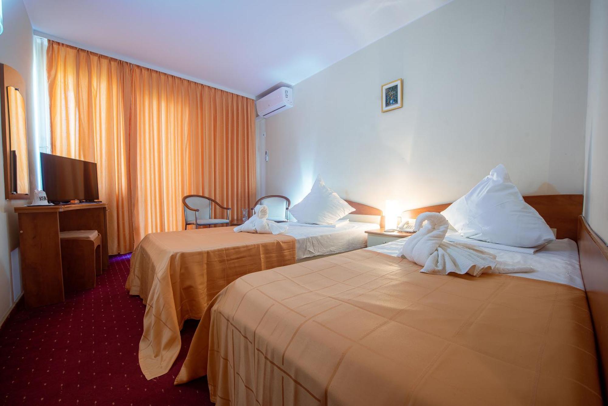 Hotel Doina 3*